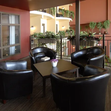 Hotel Ambassadeur Et Suites-2